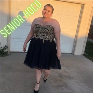 Strapless homecoming dress size 22W